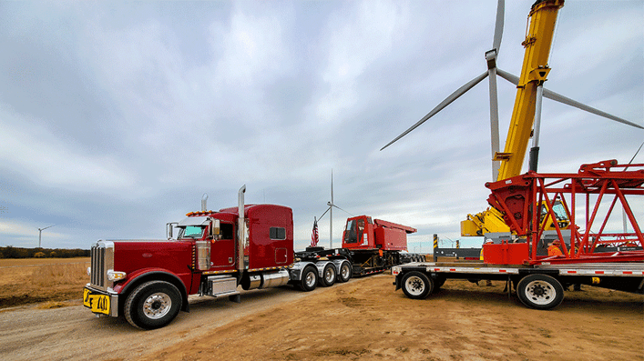 Oversized shipment crane loading